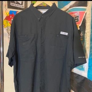 Columbia Short Sleeve Button Up